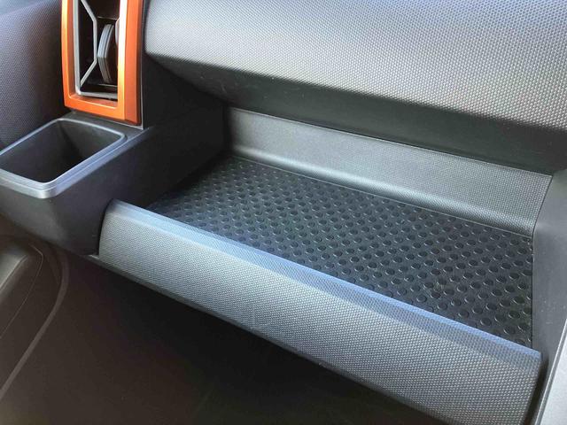 タフトＧ走行距離無制限１２ヶ月保証付き　整備記録簿有　踏み間違い防止装置　ＩＳＳ　サンル−フ　シートヒータ　セキュリティーアラーム　Ｂカメラ　車線逸脱防止　ナビ　スマキー　アルミ　キーフリー　オートライト（大分県）の中古車