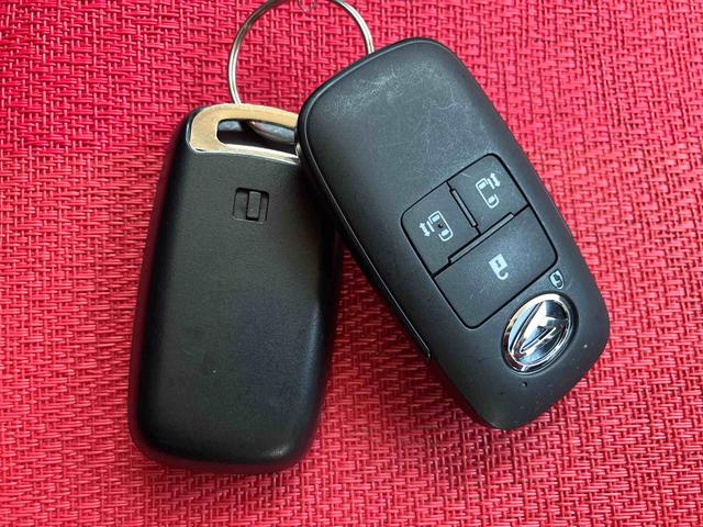 トールカスタムＧ　ワンオーナー走行距離無制限１２ヶ月保証付き　点検記録簿　レーダークルコン　左右パワースライドドア　被害軽減ブレーキ　フリーキー　アイドリングＳ　ＵＳＢ接続　ワンオーナー　ＬＥＤヘッド　オートハイビーム　禁煙車（大分県）の中古車