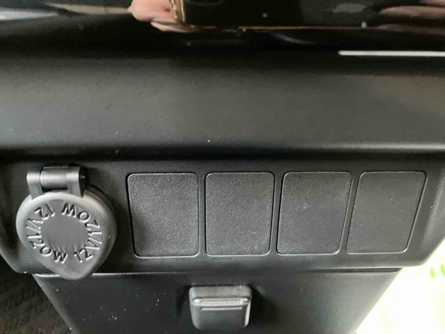 トールカスタムＧ　ワンオーナー走行距離無制限１２ヶ月保証付き　点検記録簿　レーダークルコン　左右パワースライドドア　被害軽減ブレーキ　フリーキー　アイドリングＳ　ＵＳＢ接続　ワンオーナー　ＬＥＤヘッド　オートハイビーム　禁煙車（大分県）の中古車