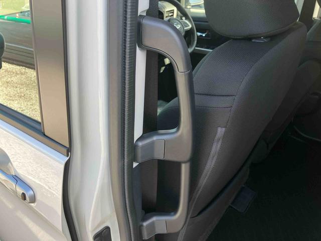 トールカスタムＧ　ワンオーナー走行距離無制限１２ヶ月保証付き　点検記録簿　レーダークルコン　左右パワースライドドア　被害軽減ブレーキ　フリーキー　アイドリングＳ　ＵＳＢ接続　ワンオーナー　ＬＥＤヘッド　オートハイビーム　禁煙車（大分県）の中古車