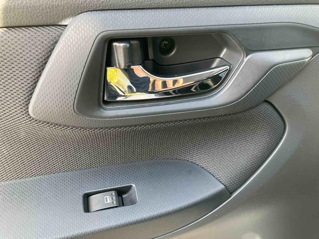 ムーヴＸリミテッドII　ＳＡIII走行距離無制限１２ヶ月保証付き　ナビゲーション搭載　バックカメラ付　　運転席側シートヒーター　オートライト　オートハイビーム　アイドリングストップ車（大分県）の中古車