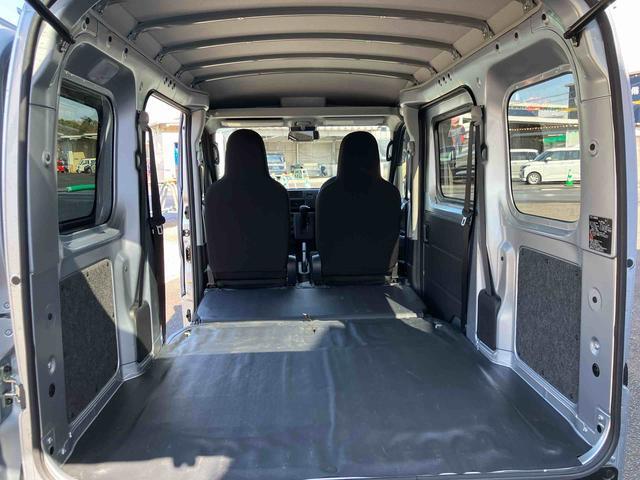 ハイゼットカーゴＤＸ　ワンオーナー走行距離無制限１２ヶ月保証付き　サポカー　禁煙　セキュリティアラーム　オートライト　１オーナー　記録簿　オートマチックハイビーム　ＡＢＳ　運転席エアバッグ　Ｉストップ　ＬＫＡ（大分県）の中古車