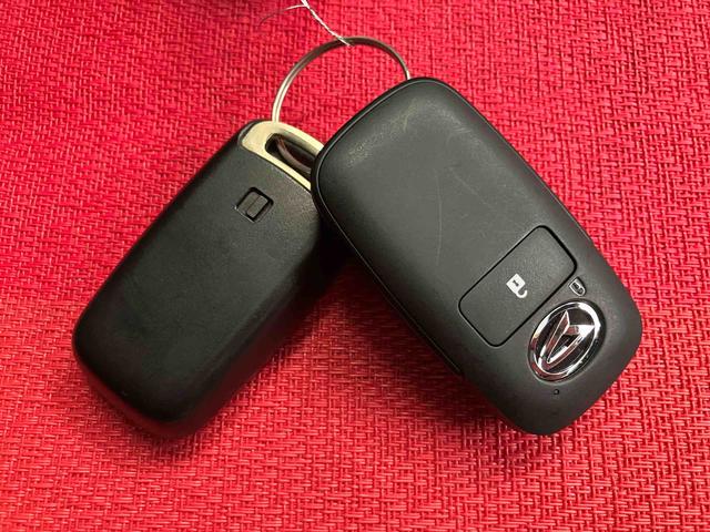 タフトＧ　ダーククロムベンチャー　ワンオーナー走行距離無制限１２ヶ月保証付き　キーレスエントリ　レーダーブレーキ　Ｂｌｕｅｔｏｏｔｈオーディオ　ＵＳＢ　盗難防止システム　１オ−ナ−　Ｂカメラ　禁煙車　アダプティブクルーズコントロール　記録簿（大分県）の中古車