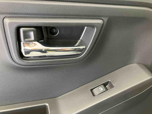 タフトＧ　ダーククロムベンチャー　ワンオーナー走行距離無制限１２ヶ月保証付き　キーレスエントリ　レーダーブレーキ　Ｂｌｕｅｔｏｏｔｈオーディオ　ＵＳＢ　盗難防止システム　１オ−ナ−　Ｂカメラ　禁煙車　アダプティブクルーズコントロール　記録簿（大分県）の中古車