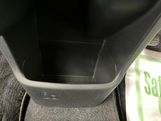 ムーヴカスタム　ＸリミテッドII　ＳＡIII走行距離無制限１２ヶ月保証付き　シートヒータ　ＬＥＤライト　禁煙　パノラミックビューモニター　オートハイビーム　横滑り防止機能　スマートキー　エアバッグ　整備記録簿　カーナビ　ＵＳＢ接続　ドラレコ（大分県）の中古車