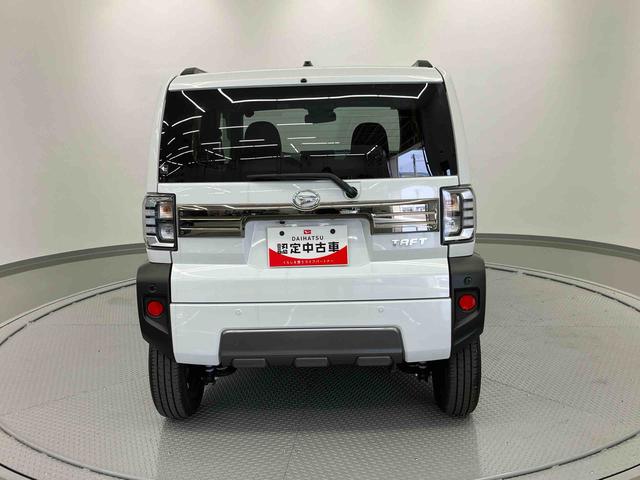 タフトＧターボ　ダーククロムベンチャー　ワンオーナー外観も内観もかっこいいクルマ！ぜひご来店お待ちしております。　追従クルコン　ＵＳＢ接続　誤発進抑制機能　Ｂｌｕｅｔｏｏｔｈオーディオ　パノラマモニター対応　安全ボディ　禁煙　シートヒータ　ワンオーナ（大分県）の中古車