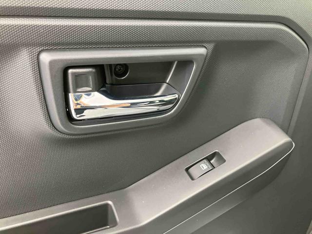 タフトＧターボ　ダーククロムベンチャー　ワンオーナー外観も内観もかっこいいクルマ！ぜひご来店お待ちしております。　追従クルコン　ＵＳＢ接続　誤発進抑制機能　Ｂｌｕｅｔｏｏｔｈオーディオ　パノラマモニター対応　安全ボディ　禁煙　シートヒータ　ワンオーナ（大分県）の中古車