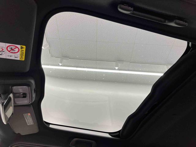 タフトＧターボ　ダーククロムベンチャー　ワンオーナー外観も内観もかっこいいクルマ！ぜひご来店お待ちしております。　追従クルコン　ＵＳＢ接続　誤発進抑制機能　Ｂｌｕｅｔｏｏｔｈオーディオ　パノラマモニター対応　安全ボディ　禁煙　シートヒータ　ワンオーナ（大分県）の中古車