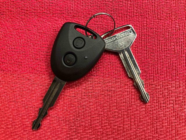 ミライースＸ　ＳＡIII　ワンオーナー走行距離無制限１２ヶ月保証付き　衝突軽減ブレーキ搭載車　セキュリティ　アイドリングＳＴＯＰ　Ｗエアーバック　車線逸脱警告　禁煙　Ｂカメラ　ＬＥＤランプ　オートハイビーム　キーレス　横滑り防止機能（大分県）の中古車