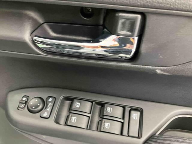 ムーヴＧ　ワンオーナー走行距離無制限１２ヶ月保証付き　インテリキー　ワンオーナー　ミュージックプレイヤー接続可　禁煙車　ＬＥＤヘッドライト　オートマチックハイビーム　バックカメラ　Ｂｌｕｅｔｏｏｔｈ接続　ドラレコ　ＵＳＢ（大分県）の中古車