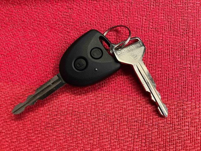 ミライースＸ　ＳＡIII走行距離無制限１２ヶ月保証付き　衝突軽減ブレーキ搭載車　セキュリティ　アイドリングＳＴＯＰ　Ｗエアーバック　車線逸脱警告　Ｂカメラ　衝突安全ボディ　ＬＥＤランプ　オートハイビーム　キーレス　１オーナー（大分県）の中古車