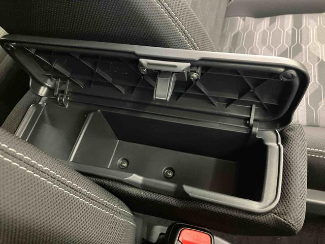 タフトＧターボ　ダーククロムベンチャー　ワンオーナー走行距離無制限１２ヶ月保証付き　衝突軽減Ｂ　Ｒカメラ　アダプティブクルコン　禁煙　安全ボディ　レーンキープ　シートヒータ　キーフリーシステム　イモビ　ＬＥＤヘッドライト　オートライト　ムーンルーフ（大分県）の中古車