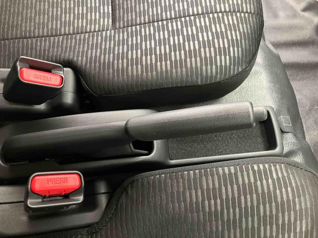 ハイゼットカーゴDXワンオーナー走行距離無制限12ヶ月保証付き サポカー 禁煙 セキュリティアラーム 両側スライド 助手席エアバック オートライト 横滑り防止 1オーナー 記録簿 オートマチックハイビーム ABS 運転席エアバッグ(大分県)の中古車