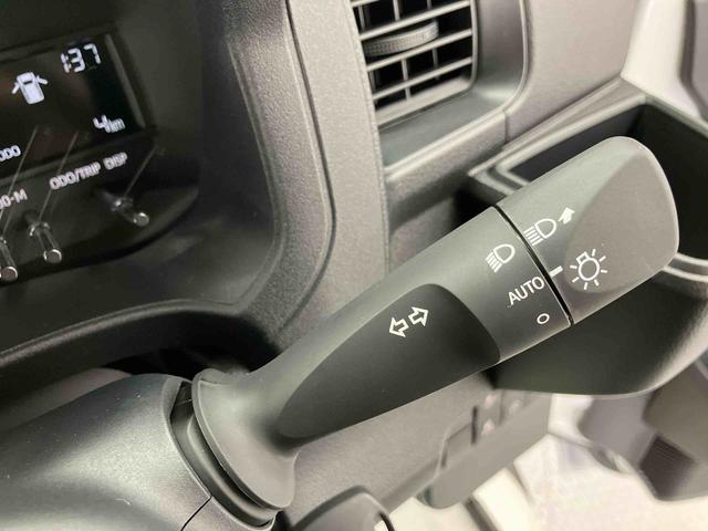 ハイゼットカーゴDXワンオーナー走行距離無制限12ヶ月保証付き サポカー 禁煙 セキュリティアラーム 両側スライド 助手席エアバック オートライト 横滑り防止 1オーナー 記録簿 オートマチックハイビーム ABS 運転席エアバッグ(大分県)の中古車