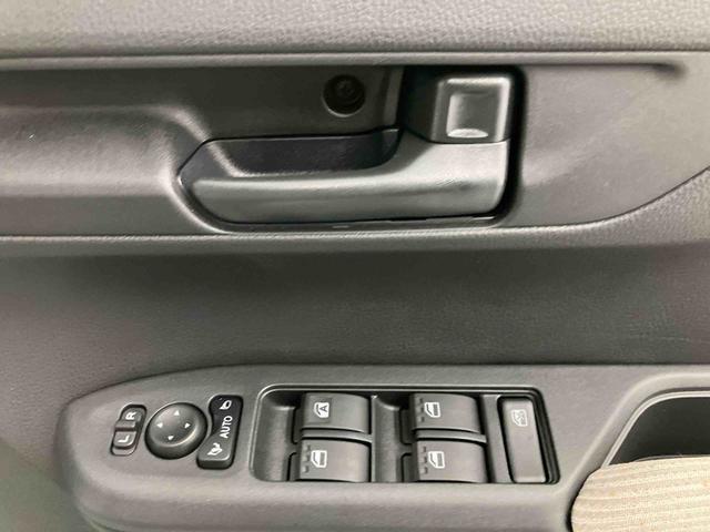 ムーヴＸ　ワンオーナー走行距離無制限１２ヶ月保証付き　衝突安全ボディ　記録簿　ミュージックプレイヤー接続可　ＵＳＢ　盗難防止システム　キーレス　レーンアシスト　Ｂカメラ　ＬＥＤヘッド　アイドリングストップ　スマートキー（大分県）の中古車