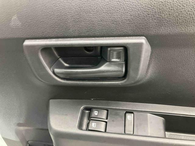 ハイゼットカーゴDX ワンオーナー走行距離無制限12ヶ月保証付き サポカー 禁煙 セキュリティアラーム 両側スライド 助手席エアバック オートライト 横滑り防止 1オーナー 記録簿 オートマチックハイビーム ABS 運転席エアバッグ(大分県)の中古車