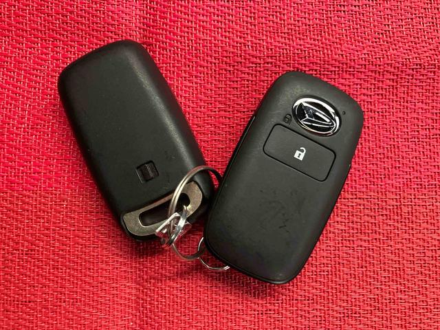 タフトG ダーククロムベンチャー ワンオーナー走行距離無制限12ヶ月保証付き キーレスエントリ レーダーブレーキ 盗難防止システム 1オ−ナ− Bカメラ 禁煙車 アダプティブクルーズコントロール レーンアシスト 記録簿 アルミホイール(大分県)の中古車