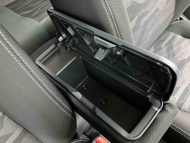 タフトＧ　クロムベンチャー　ワンオーナー走行距離無制限１２ヶ月保証付き　アイドリングストップ車　ＡＣＣ　安全ボディ　１オーナー　ＬＥＤランプ　シ−トヒ−タ−　ＡＴハイビーム　車線逸脱警報装置　メンテナンスノート　スライディングルーフ（大分県）の中古車