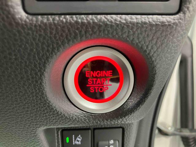 N−BOXカスタムLターボ走行距離無制限12ヶ月保証付き バックアイカメラ 軽減ブレーキ Bluetoothオーディオ カーナビ 両席エアバック ESC DVD 盗難防止装置 USB シートH スマートキープッシュスタート(大分県)の中古車