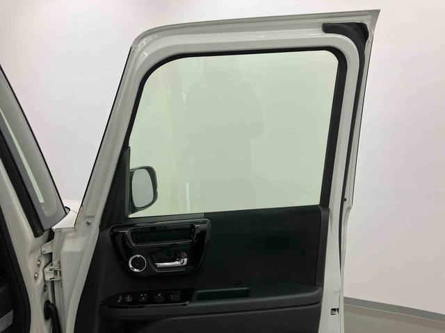 N−BOXカスタムLターボ走行距離無制限12ヶ月保証付き バックアイカメラ 軽減ブレーキ Bluetoothオーディオ カーナビ 両席エアバック ESC DVD 盗難防止装置 USB シートH スマートキープッシュスタート(大分県)の中古車