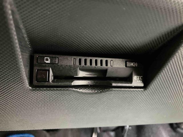 ロッキープレミアムＧ　ＨＥＶ走行距離無制限１２ヶ月保証付き　軽減ブレーキ　Ｒカメラ　アルミ　ＥＴＣ車載器　ＬＥＤヘッドランプ　禁煙　レーンキープアシスト　盗難防止システム　記録簿　衝突安全ボディ　オートＬＥＤ　シ−トヒ−タ−（大分県）の中古車