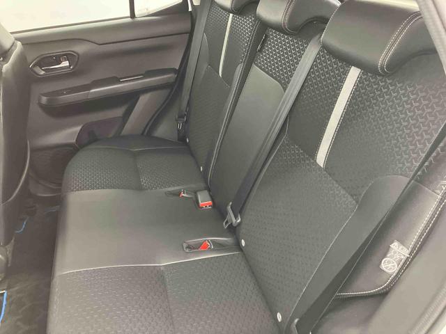 ロッキープレミアムＧ　ＨＥＶ走行距離無制限１２ヶ月保証付き　軽減ブレーキ　Ｒカメラ　アルミ　ＥＴＣ車載器　ＬＥＤヘッドランプ　禁煙　レーンキープアシスト　盗難防止システム　記録簿　衝突安全ボディ　オートＬＥＤ　シ−トヒ−タ−（大分県）の中古車