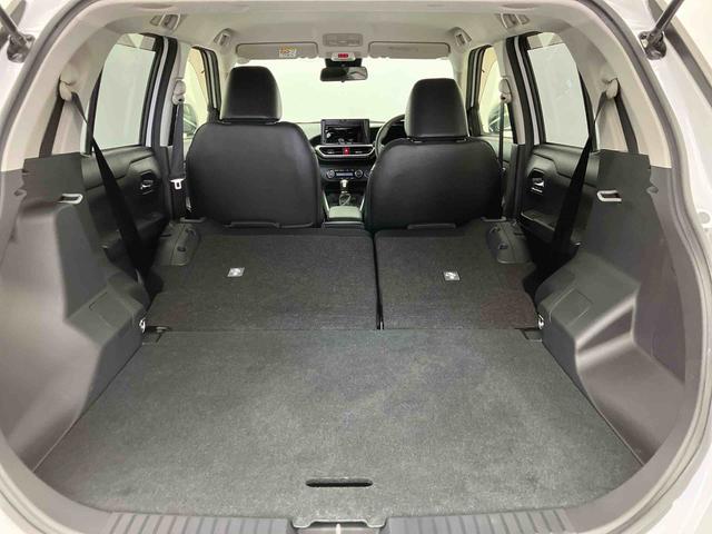 ロッキープレミアムＧ　ＨＥＶ走行距離無制限１２ヶ月保証付き　軽減ブレーキ　Ｒカメラ　アルミ　ＥＴＣ車載器　ＬＥＤヘッドランプ　禁煙　レーンキープアシスト　盗難防止システム　記録簿　衝突安全ボディ　オートＬＥＤ　シ−トヒ−タ−（大分県）の中古車