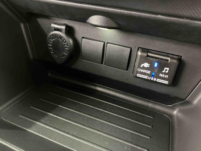 ロッキーＸ　ＨＥＶ走行距離無制限１２ヶ月保証付き　ＤＶＤ再生　ミュージックプレイヤー接続可　ＥＴＣ車載器　オートハイビーム　メモリーナビ　サイドカメラ　盗難防止装置　禁煙　ＵＳＢ　ＬＥＤヘッドランプ　ドラレコ　キーレス（大分県）の中古車