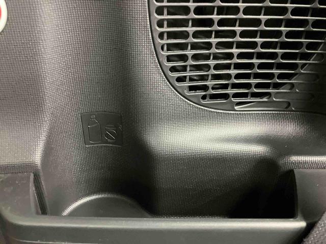 ムーヴキャンバスＧメイクアップＶＳ　ＳＡIII走行距離無制限１２ヶ月保証付き　メンテナンスノート　車線逸脱警報装置　Ｂｌｕｅｔｏｏｔｈ対応　サイドカメラ　禁煙　スマキー　ＵＳＢ接続　運転席シートヒーター　カーナビ　ＬＥＤライト　横滑り防止機能（大分県）の中古車