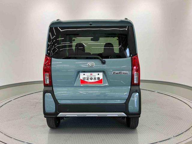 タントファンクロスほんとに軽自動車？と思うくらいの室内の広さが自慢です。　ワンオーナ　Ｂｌｕｅｔｏｏｔｈオーディオ　前後誤発進抑制　アイドリングストップ搭載　Ｂカメラ　ＵＳＢ　Ａライト　ＡＨＢ　レーンキープアシスト（大分県）の中古車