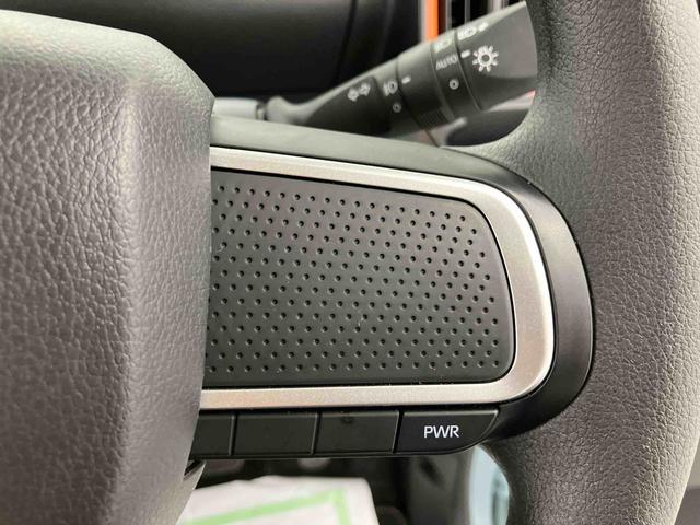 タントファンクロスほんとに軽自動車？と思うくらいの室内の広さが自慢です。　ワンオーナ　Ｂｌｕｅｔｏｏｔｈオーディオ　前後誤発進抑制　アイドリングストップ搭載　Ｂカメラ　ＵＳＢ　Ａライト　ＡＨＢ　レーンキープアシスト（大分県）の中古車