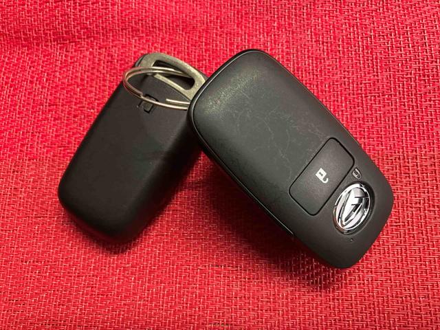 タフトＧターボ　ダーククロムベンチャー　ワンオーナー走行距離無制限１２ヶ月保証付き　衝突軽減Ｂ　Ｂｌｕｅｔｏｏｔｈ対応　Ｒカメラ　ＵＳＢ接続　アダプティブクルコン　禁煙　安全ボディ　レーンキープ　シートヒータ　キーフリーシステム　イモビ　オートライト（大分県）の中古車