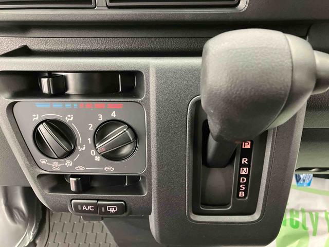 ハイゼットカーゴＤＸ　ワンオーナー走行距離無制限１２ヶ月保証付き　両側スライドＤ　衝突軽減ブレーキ　レーンキープアシスト　ＶＤＣ　Ｗエアバック　４ＷＤ車　エコアイドル　オートマチックハイビーム　ワンオーナー　記録簿　エアバッグ　ＡＢＳ（大分県）の中古車