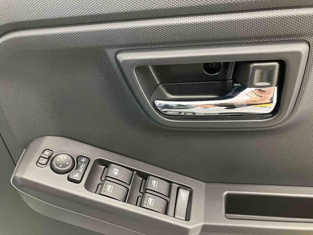 タフトＧターボ　ダーククロムベンチャー　ワンオーナー走行距離無制限１２ヶ月保証付き　衝突軽減Ｂ　Ｂｌｕｅｔｏｏｔｈ対応　Ｒカメラ　ＵＳＢ接続　アダプティブクルコン　禁煙　安全ボディ　レーンキープ　シートヒータ　キーフリーシステム　イモビ　オートライト（大分県）の中古車