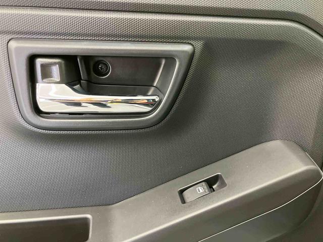 タフトＧターボ　ダーククロムベンチャー　ワンオーナー走行距離無制限１２ヶ月保証付き　衝突軽減Ｂ　Ｂｌｕｅｔｏｏｔｈ対応　Ｒカメラ　ＵＳＢ接続　アダプティブクルコン　禁煙　安全ボディ　レーンキープ　シートヒータ　キーフリーシステム　イモビ　オートライト（大分県）の中古車