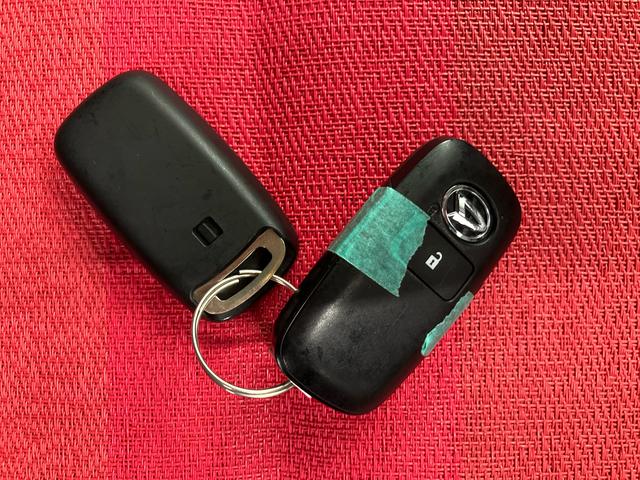 ロッキープレミアムＧ　ＨＥＶ　ワンオーナー走行距離無制限１２ヶ月保証付き　軽減ブレーキ　Ｒカメラ　ＢＴオーディオ　アルミ　ＬＥＤヘッドランプ　ＤＶＤ　禁煙　ＵＳＢポート　レーンキープアシスト　ワンオーナー　盗難防止システム　記録簿（大分県）の中古車