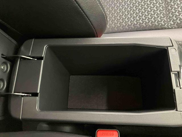 ロッキープレミアムＧ　ＨＥＶ　ワンオーナー走行距離無制限１２ヶ月保証付き　軽減ブレーキ　Ｒカメラ　アルミ　Ａクルコン　ＬＥＤヘッドランプ　禁煙　アイドリングストップ　レーンキープアシスト　ワンオーナー　盗難防止システム　記録簿　衝突安全ボディ（大分県）の中古車