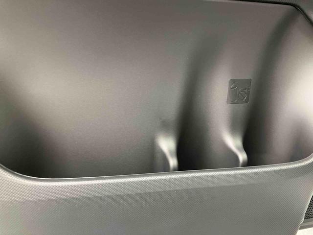 ロッキープレミアムＧ　ＨＥＶ　ワンオーナー走行距離無制限１２ヶ月保証付き　軽減ブレーキ　Ｒカメラ　アルミ　Ａクルコン　ＬＥＤヘッドランプ　禁煙　アイドリングストップ　レーンキープアシスト　ワンオーナー　盗難防止システム　記録簿　衝突安全ボディ（大分県）の中古車