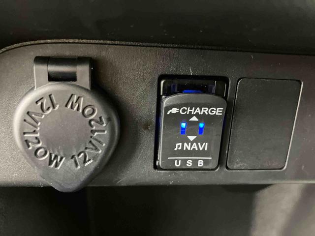 ムーヴキャンバスGメイクアップVS SAIII走行距離無制限12ヶ月保証付き メンテナンスノート 車線逸脱警報装置 Bluetooth対応 サイドカメラ 禁煙 スマキー USB接続 運転席シートヒーター カーナビ ETC車載器 横滑り防止機能(大分県)の中古車