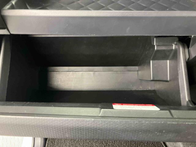 タントカスタムXスタイルセレクション走行距離無制限12ヶ月保証付き リモコンキー BTオーディオ USB接続 車線逸脱警報 誤発進抑制 禁煙 オートLED LEDヘッドライ Bカメラ 記録簿 スマートキー DVD アルミホイール ナビ付(大分県)の中古車