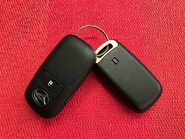 タフトＧターボ　ダーククロムベンチャー走行距離無制限１２ヶ月保証付き　衝突軽減Ｂ　Ｂｌｕｅｔｏｏｔｈ対応　Ｒカメラ　ＵＳＢ接続　アダプティブクルコン　禁煙　安全ボディ　レーンキープ　シートヒータ　キーフリーシステム　イモビ　オートライト（大分県）の中古車