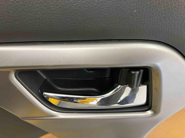 コペンローブ　Ｓ走行距離無制限１２ヶ月保証付き　スマートキ−　ＢＬＵＥＴＯＯＴＨ　ＥＴＣ車載器　横滑り防止システム　ターボ車　ナビ付き　アルミ　エアバック　アイドリングＳ　シートヒータ　キーフリー　禁煙　ＵＳＢ接続（大分県）の中古車