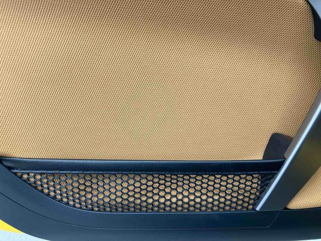 コペンローブ　Ｓ走行距離無制限１２ヶ月保証付き　スマートキ−　ＢＬＵＥＴＯＯＴＨ　ＥＴＣ車載器　横滑り防止システム　ターボ車　ナビ付き　アルミ　エアバック　アイドリングＳ　シートヒータ　キーフリー　禁煙　ＵＳＢ接続（大分県）の中古車
