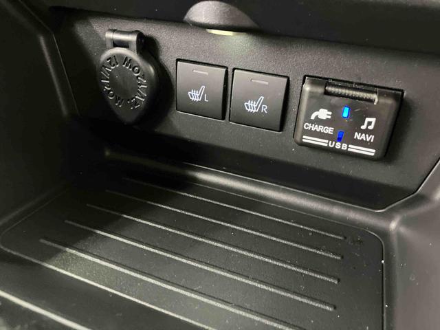 ロッキープレミアムG走行距離無制限12ヶ月保証付き USBポート ブルートゥース アダクティブクルーズコントロール 禁煙 Rカメラ エコアイドル 盗難防止装置 キーレス アルミ LEDヘッドランプ レーンアシスト DVD(大分県)の中古車