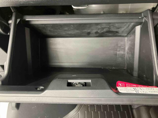 ハイゼットカーゴクルーズ走行距離無制限12ヶ月保証付き AUX 点検記録簿 ETC車載器 レーンキープ DVD 両側スライド 禁煙 イモビライザー ドライブレコーダー ナビ オートライト オートマチックハイビーム ABS(大分県)の中古車