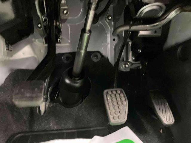 ハイゼットカーゴクルーズ走行距離無制限12ヶ月保証付き AUX 点検記録簿 ETC車載器 レーンキープ DVD 両側スライド 禁煙 イモビライザー ドライブレコーダー ナビ オートライト オートマチックハイビーム ABS(大分県)の中古車