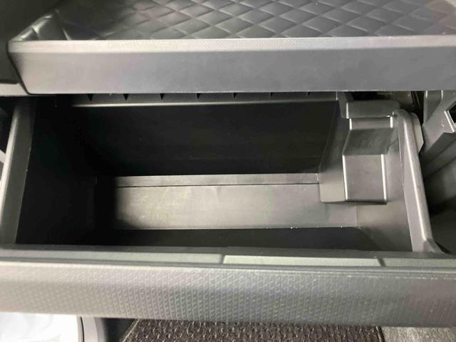 タントカスタムＸスタイルセレクション走行距離無制限１２ヶ月保証付き　両側自動ドア　ナビ付　Ｂｌｕｅｔｏｏｔｈ対応　レーンキープアシスト　キーレスエントリー　ＵＳＢ接続　衝突軽減Ｂ　禁煙　整備記録簿　ＬＥＤヘッドライ　ハイビームアシスト（大分県）の中古車