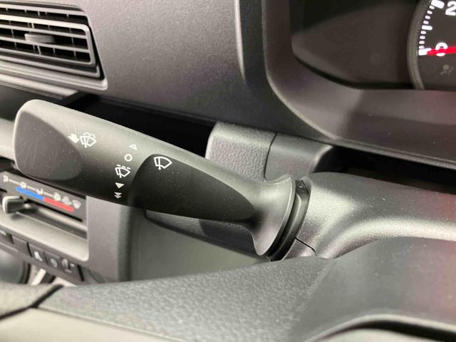 ハイゼットトラックスタンダード 農用スペシャル ワンオーナー走行距離無制限12ヶ月保証付き 定期点検記録簿 ワンオーナー車 センターデフロック 禁煙車 エアバッグ ブレーキサポート 4WD 盗難防止装置 パワーステアリング 車線逸脱警報装置 エアコン ABS(大分県)の中古車