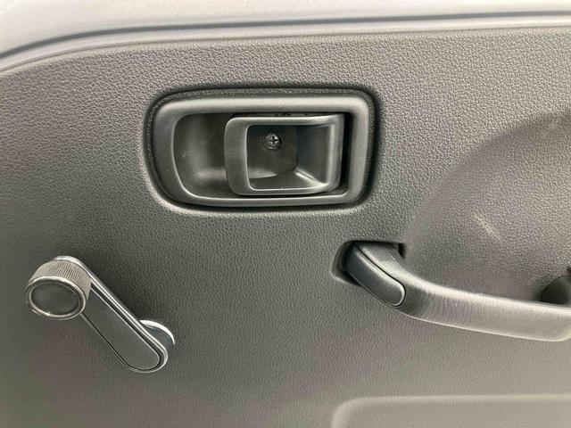 ハイゼットトラックスタンダード 農用スペシャル ワンオーナー走行距離無制限12ヶ月保証付き 定期点検記録簿 ワンオーナー車 センターデフロック 禁煙車 エアバッグ ブレーキサポート 4WD 盗難防止装置 パワーステアリング 車線逸脱警報装置 エアコン ABS(大分県)の中古車