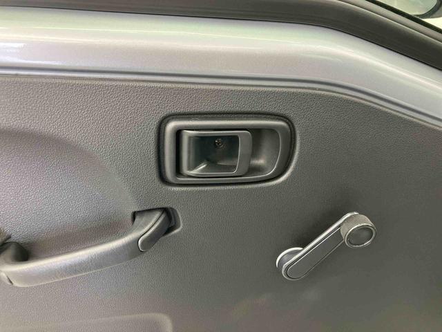ハイゼットトラックスタンダード 農用スペシャル ワンオーナー走行距離無制限12ヶ月保証付き 定期点検記録簿 ワンオーナー車 センターデフロック 禁煙車 エアバッグ ブレーキサポート 4WD 盗難防止装置 パワーステアリング 車線逸脱警報装置 エアコン ABS(大分県)の中古車